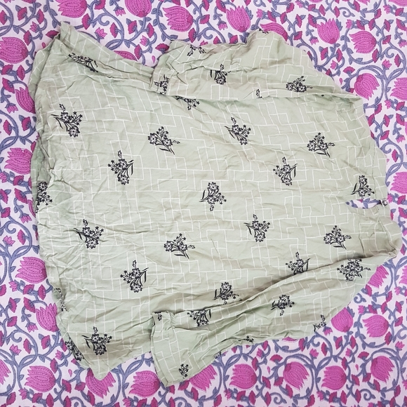 Floral print Top - Picture 4 of 6